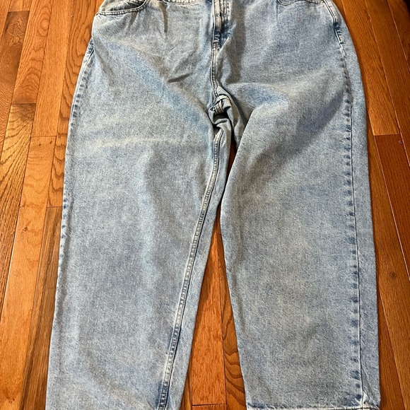 ASOS pre-owned high rise loose fit jeans size US 18/30 - Picture 6 of 9